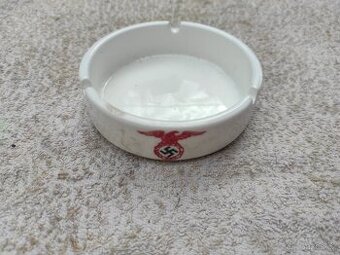 porcelánový popelník NSDAP Volkischer Beobachter
