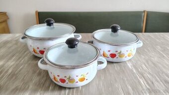 Smaltované hrnce 4 kusy