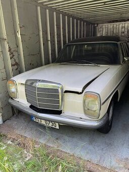 Mercedes w114 kombi 220d