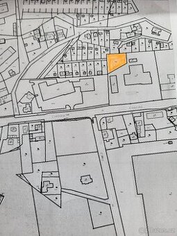 Pronajmu zahradu s rybníkem Karlovy Vary - 1