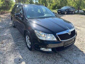 ŠKODA OCTAVIA II FL COMBI 1.4 TSI ELEGANCE