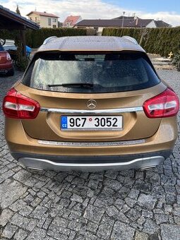 MERCEDES-BENZ GLA 200 CDI 100 kW  AUTOMAT NAVI