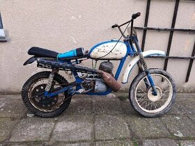 Jawa 250 - 1