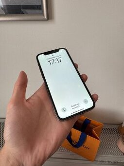 iPhone 12Pro (128GB/šedy)
