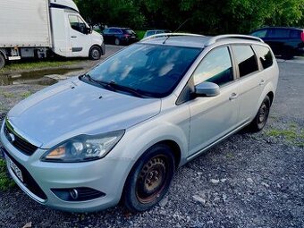 Ford Focus MK2 po FL. Na náhradní díly či opravu