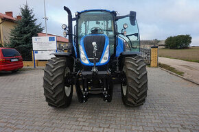 Přední tříbodový závěs na traktory New Holland