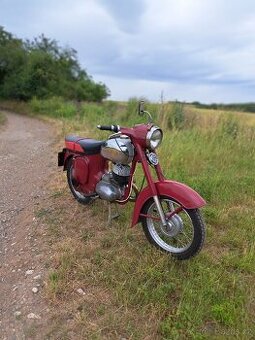 ČZ 175/450 Deluxe