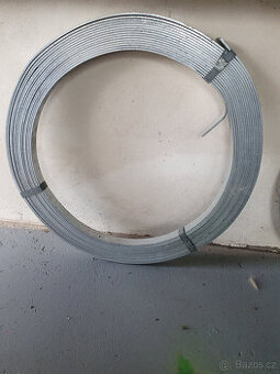 prodám zemnící pásek FeZn 30x4 mm