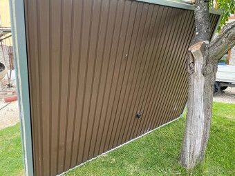výklopná vrata Hormann 300x212