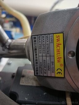 Komplet hydraulika k CNC soustruhu.