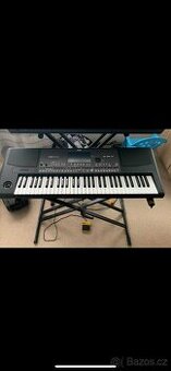 Korg Pa600