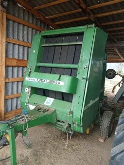 John Deere 550