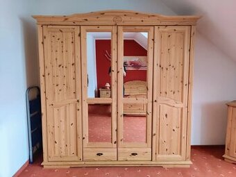 Masivní ložnice(406)