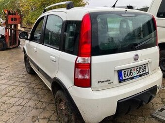 Fiat Panda 1,2, 4x4, bouraná - náhradní díly