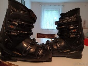 lyžáky Dalbelo TX657,  stélka 27,5 cm