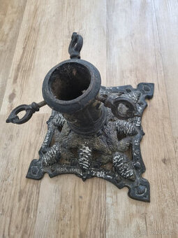 stojánek na vánoční stromek