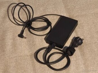 Nabíječka na notebook Asus ADP - 180TB H