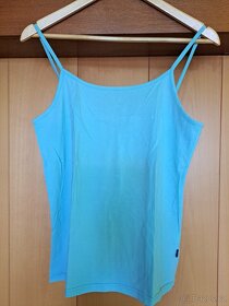 Balík dámského oblečení vel. L (17 kusů)