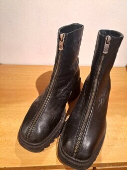 Dámské kožené polokozacky