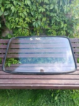 zadní vyhřívané okno na Š 120