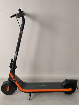 Ninebot eKickScooter C2