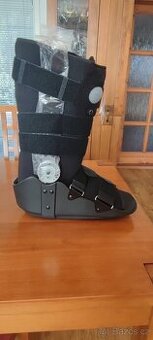 ortéza hlezna s klouby