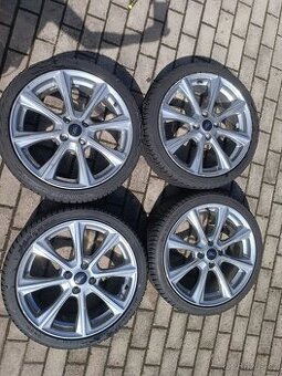 474. Originál celoroční  ALU sada Fiesta ST R18 TPMS