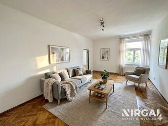 Pronájem velkorysého bytu 1+1 (70 m²) s balkonem