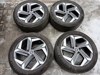 Zánovní letní 19" al ORIGINAL HYUNDAI TUCSON IV, KIA