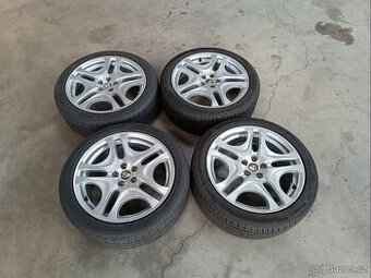 [50903035] 215/45/17 pro Alfa Romeo GT