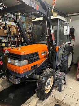 Traktor Kubota GL32