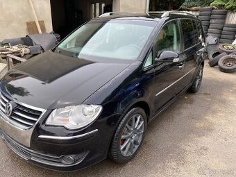 Volkswagen Touran, 2.0 TDI Highline,7míst