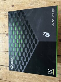 Xbox series x + příslušenství