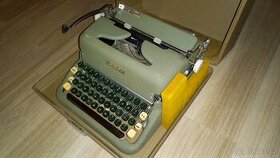 Retro psací stroj Zeta