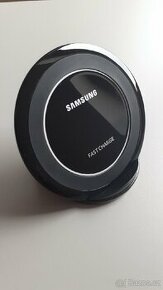 Bezdrátová nabíječka Samsung - 1