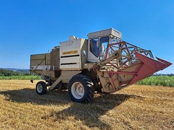 Kombajn E514