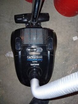 Vysavač Philips EasyLife