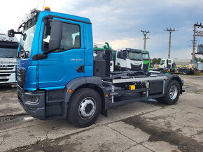 Nový MAN TGM 18.250 hákový nosič kontejnerů TECHNOCAR