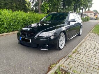 Bmw 525d M-Paket 2011 Rok koupeno v ČR najeto 238.000km