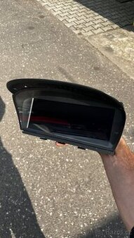 Bmw e60 radio