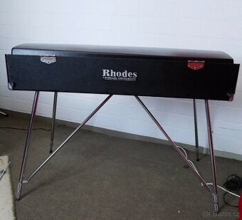 Rhodes Stage 73 MK 1