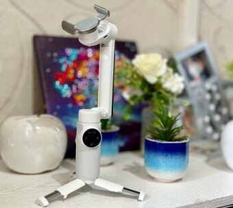 Insta360 Flow Bílý