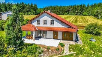 NOVINKA - Dům se zahradou a terasou pod Brdy - Drahlín, 4+1
