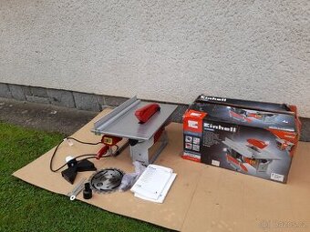 Stolní kotoučová pila Einhell TC-TS 820