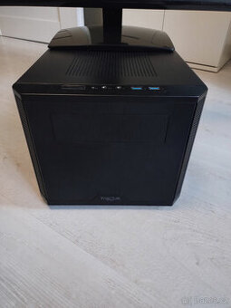 PC mini set Ryzen 2200G + ZDARMA Monitor LG