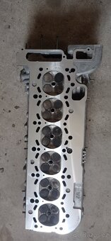 Hlava BMW m54b30 330 170kw