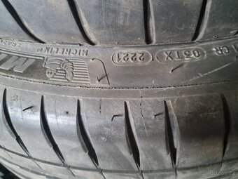 2x 225/40 R18 Michelin Pilot sport 4 letní