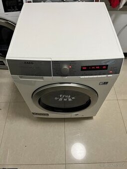 Sušička AEG T76788IHCS