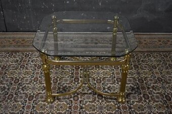 Konferenční stoleček