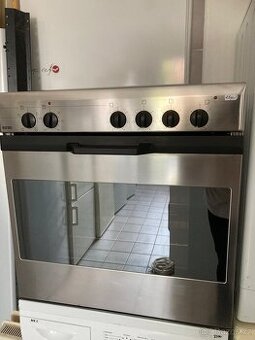 Vestavná trouba Ignis